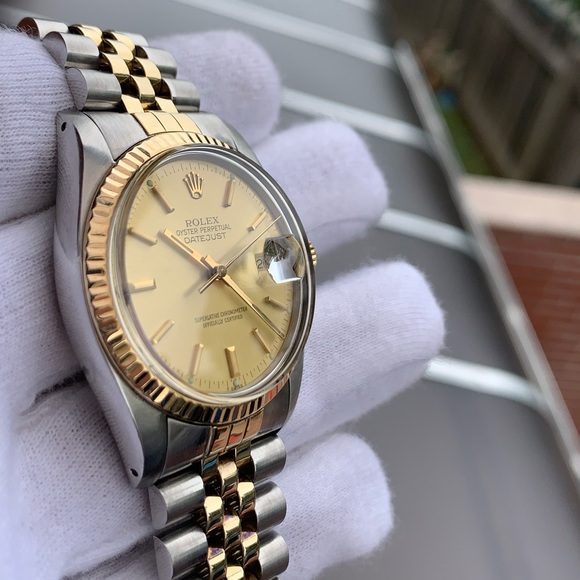 ROLEX DATEJUST 18K GOLD AND STAINLESS STEAL TWO TONE UNISEX WATCH - Picture 8 of 10
